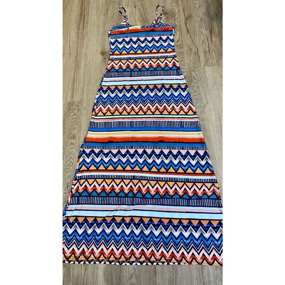 Women’s Love Medium Maxi Dress Color Block - Picture 6 of 9